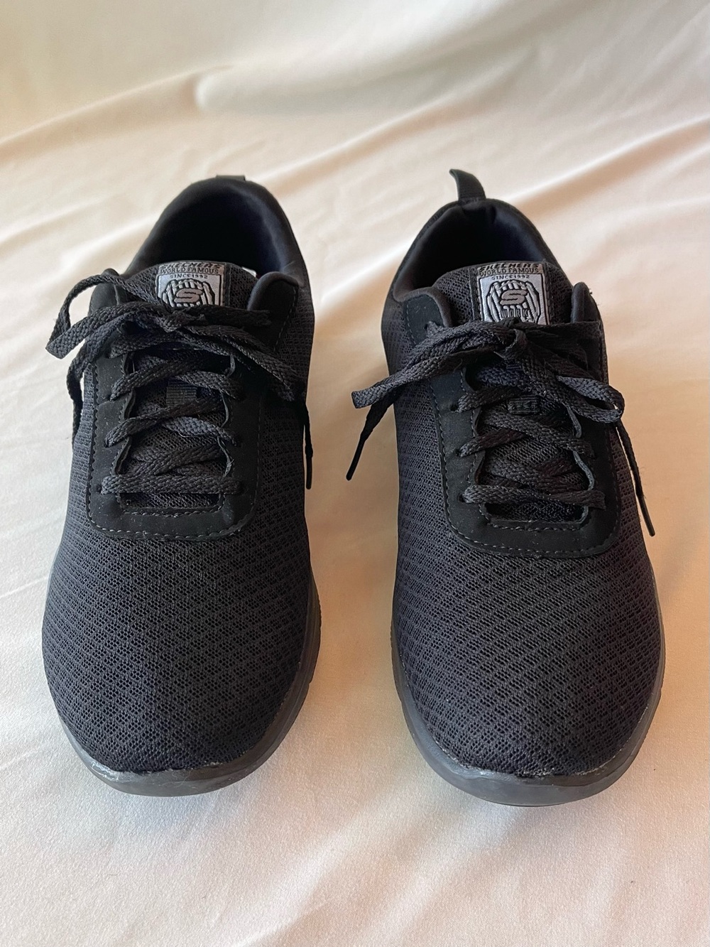 Skechers Women’s Black Slip Resistant Memory Foam Athletic Sneakers